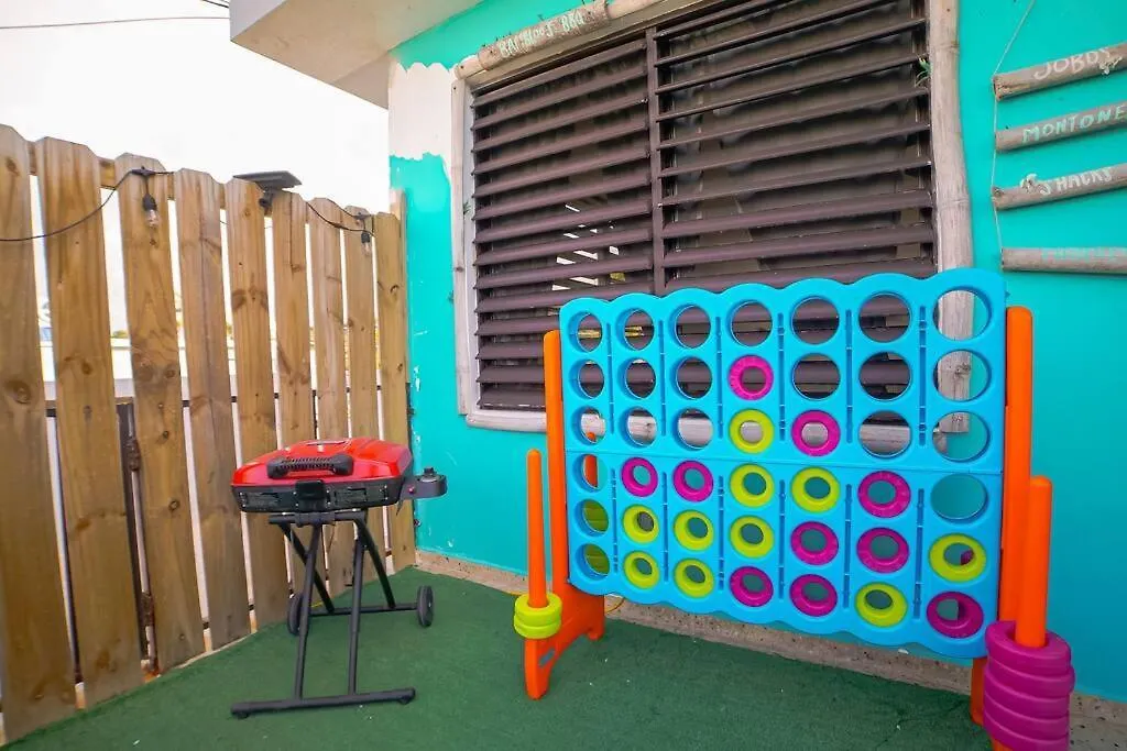 Casa De Playa, 14 Personas Jobos Isabela Pr Villa 0*,  Puerto Rico